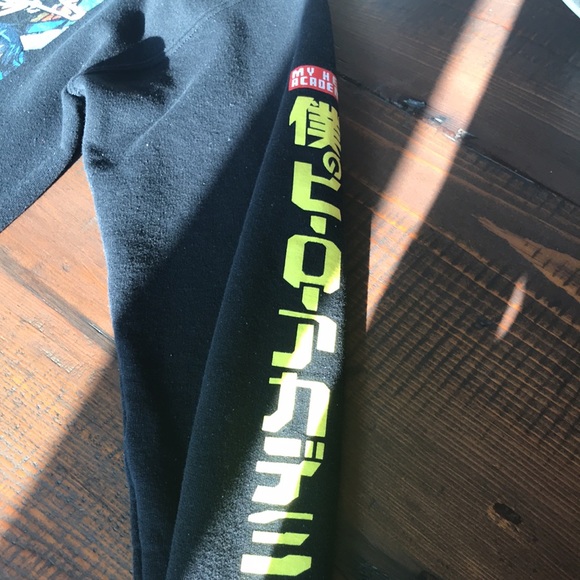 My hero Academia sweatshirt - Picture 3 of 4
